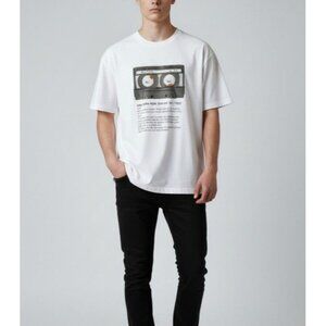 H&M Divided White Mixtape Graphic T-Shirt Size L Cotton Crewneck Unisex Casual S